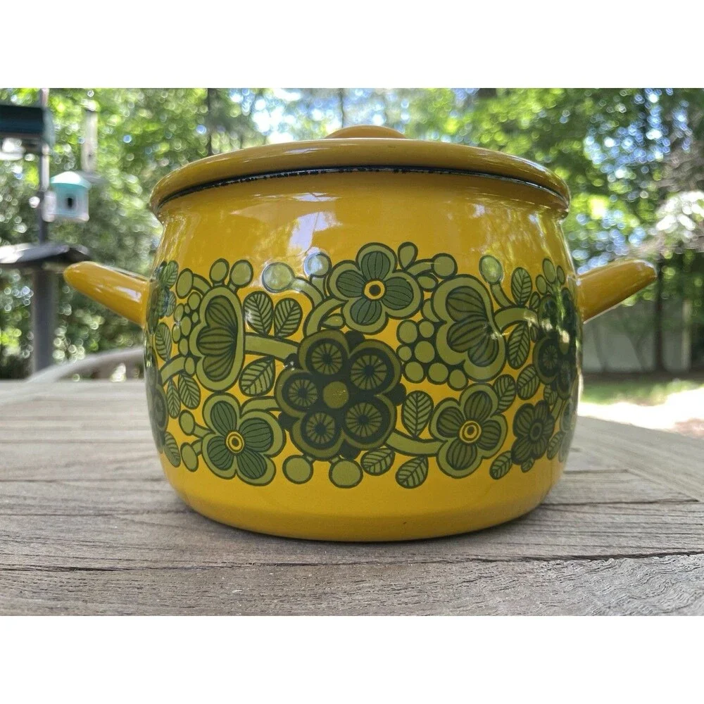 Vintage Arabia Finel Kalas Primavera Enamel Casserole Pot with Lid Yellow Green